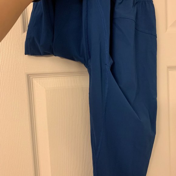 NWOT Lululemon Adapted State Jogger High Rise - Picture 12 of 16